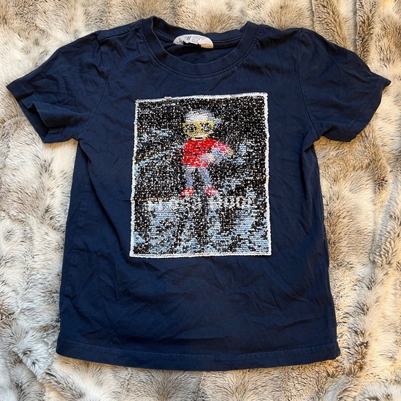 H&M Flip T-Shirt - Dark Blue - Floss Dance - Kids 6-8 - Picture 1 of 4